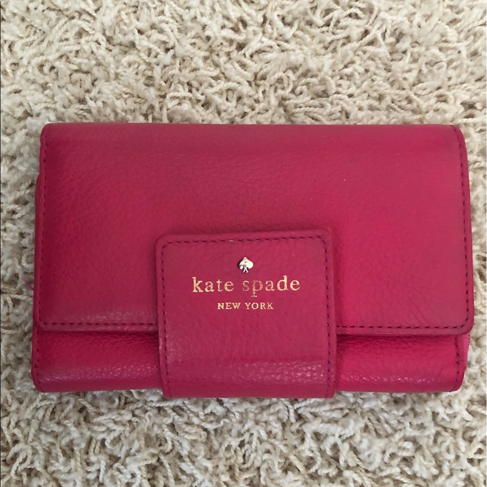 SOLD Kate Spade ♠️Pink Leather Wallet